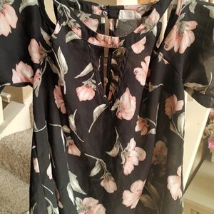 WHBM Off the shoulder floral
